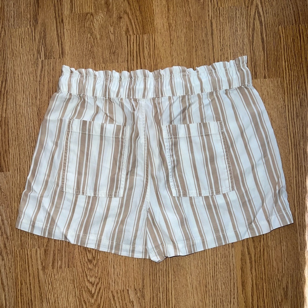 LOFT Paperbag Shorts - Picture 4 of 4